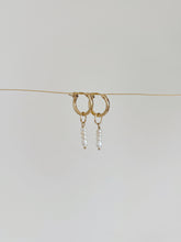 Load image into Gallery viewer, Hailey Pearl Huggie Hoop Earring (Single)