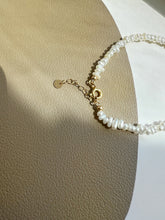 Load image into Gallery viewer, Dia Mini Beaded Pearl Layering Bracelet
