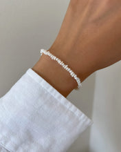 Load image into Gallery viewer, Dia Mini Beaded Pearl Layering Bracelet