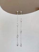 Load image into Gallery viewer, Riley Freshwater Pearl Drop Earrings