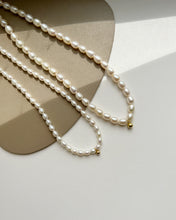 Load image into Gallery viewer, Mag Mini Beaded Pearl Choker Necklaces with Ball Pendant