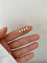 Load image into Gallery viewer, Kat Gemstone Chain Dainty Ring