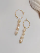 Load image into Gallery viewer, Cara 14k Gold Beaded Freshwater Pearl Dainty Hoop Earrings
