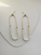 Load image into Gallery viewer, Blake Minimalist Beaded Pearl Earring
