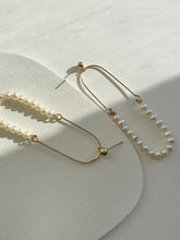 Load image into Gallery viewer, Blake Minimalist Beaded Pearl Earring