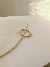 Load image into Gallery viewer, Flat Beaded Ball 14K Gold Ring Minimal Ring
