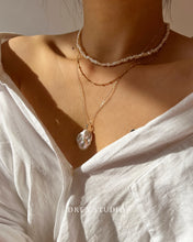 Load image into Gallery viewer, Dia Beaded Pearl 14K Gold Choker Necklace