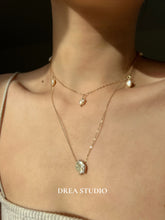 Load image into Gallery viewer, Livy 14K Gold Baroque Pearl Necklace