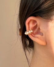 Load image into Gallery viewer, Aria 14k Gold Freshwater Pearl Ear Cuff
