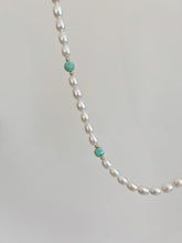 Load image into Gallery viewer, Turquoise 14K Gold Beaded Pearl Necklace