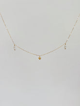 Load image into Gallery viewer, Giselle 14k Gold-Filled Heart Pearl Necklace Choker