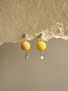 Esther Topaz Earring