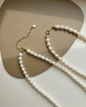 Load image into Gallery viewer, Mag Mini Beaded Pearl Choker Necklaces with Ball Pendant
