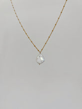 Load image into Gallery viewer, Clara 14K Gold Baroque Pearl Necklace Adjustable
