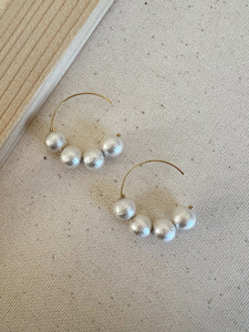 Ellie 14K Gold Natural Cotton Pearl Hoop Earring
